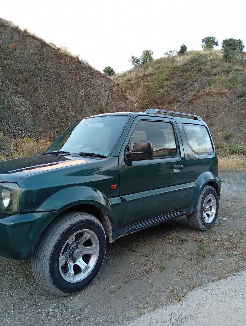 2002 Suzuki Baleno 6,4L 2002 Cyprus