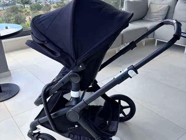 Bugaboo fox 2 stroller 2 in 1 carrycot, seat, Limassol — Germasogeia Tourist Area