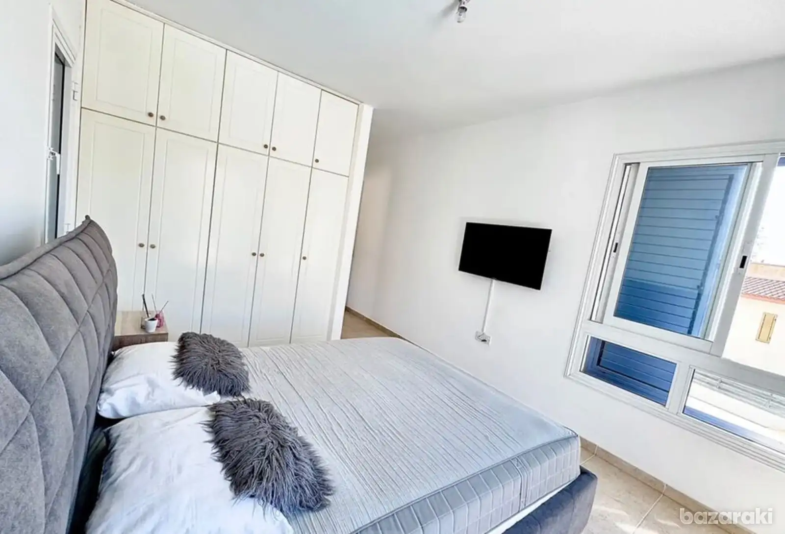 House, 3 bedrooms — 5