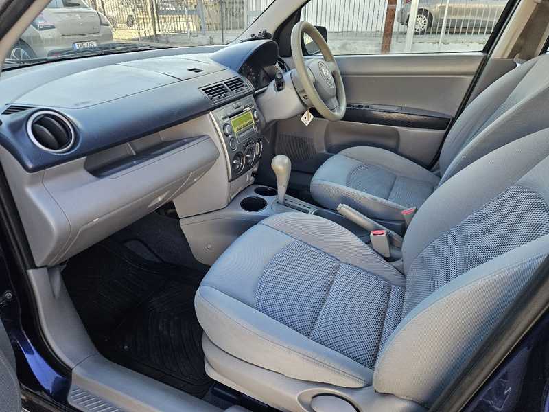 2003 Mazda Demio 1,4L 2003 Cyprus