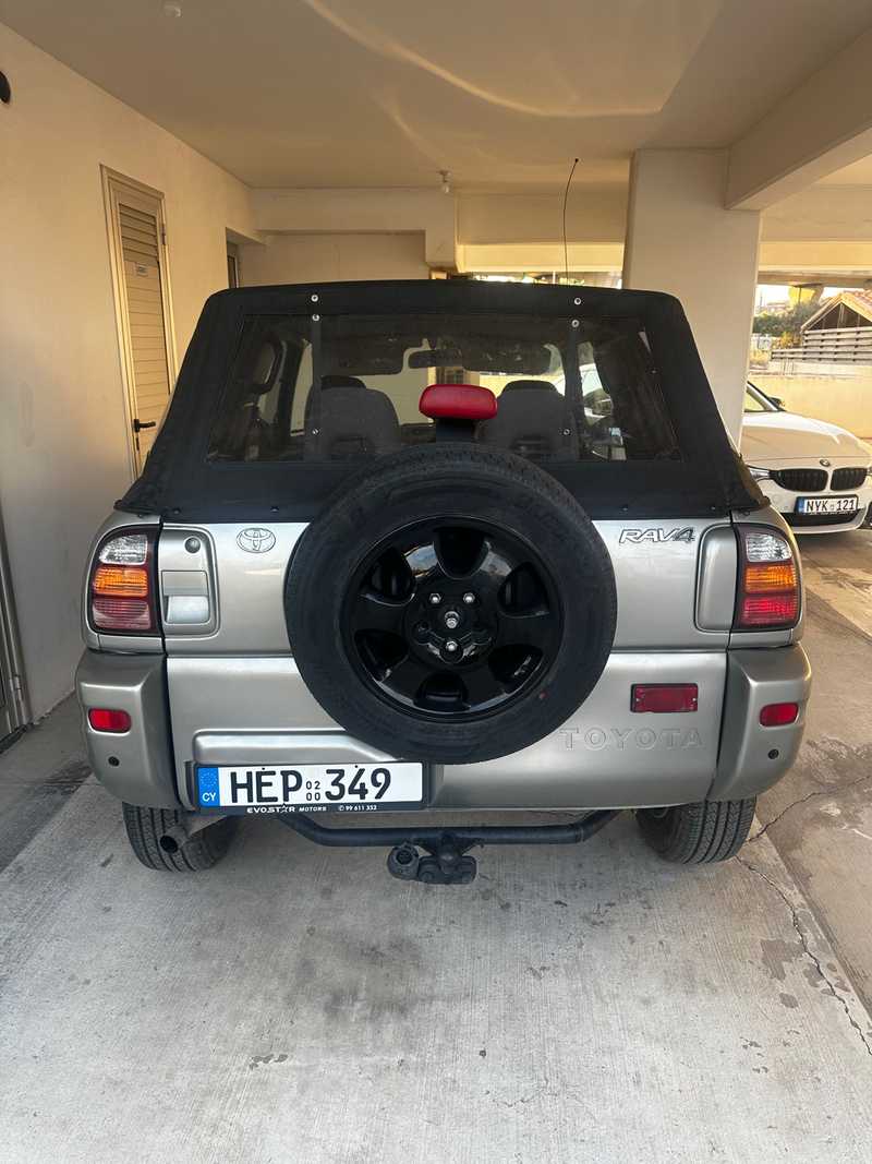 2000 Toyota RAV4 2,0L 2000 Cyprus