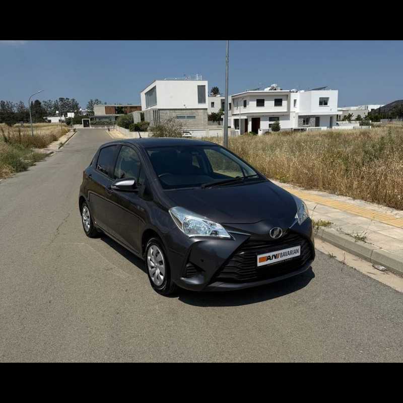 Toyota Vitz 1,0L 2019