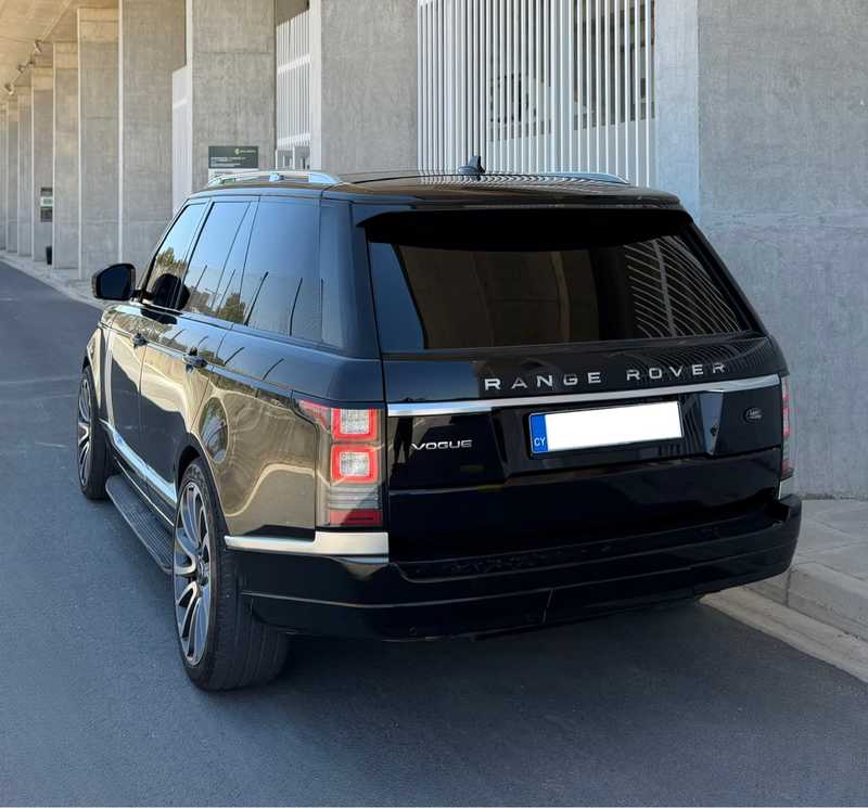 2015 Land Rover Range Rover Vogue 3,0L 2015 Cyprus