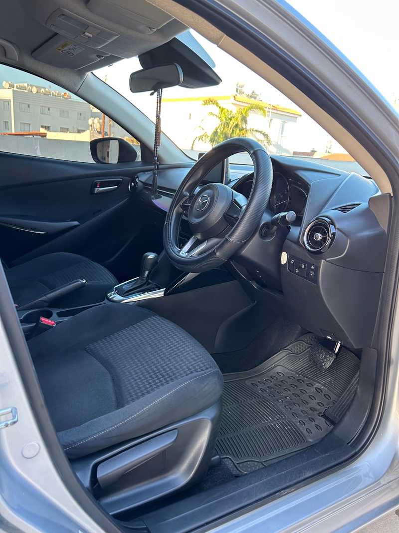 2017 Mazda Demio 1,3L 2017 Cyprus