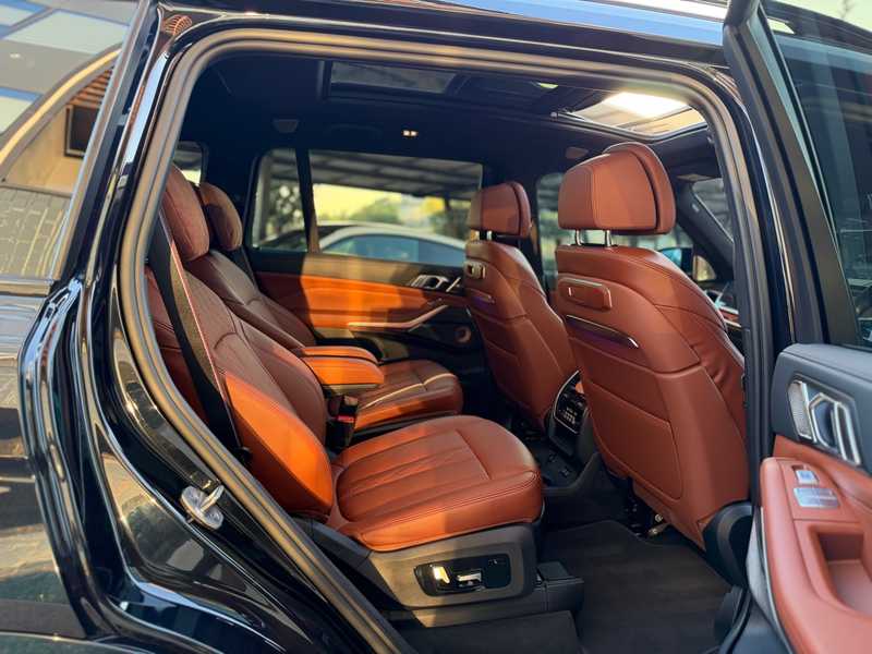 2023 BMW X7M 4,4L 2023 Cyprus