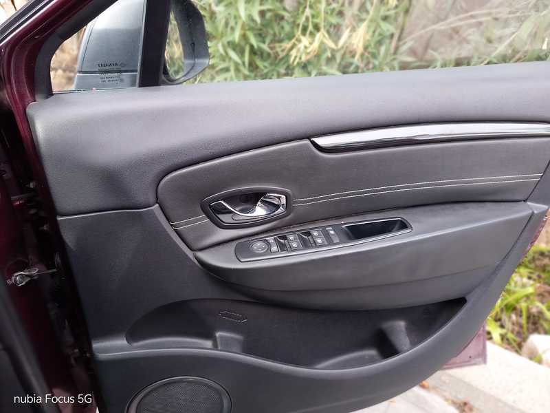 2014 Renault Scenic 1,5L 2014 Cyprus