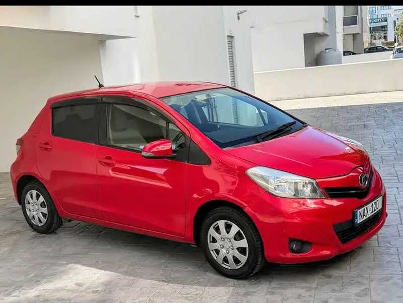 2014 Toyota Vitz 1,3L 2014 Cyprus