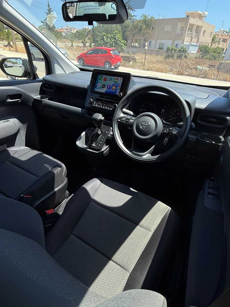 2023 Toyota Sienta 1,5L 2023 Cyprus