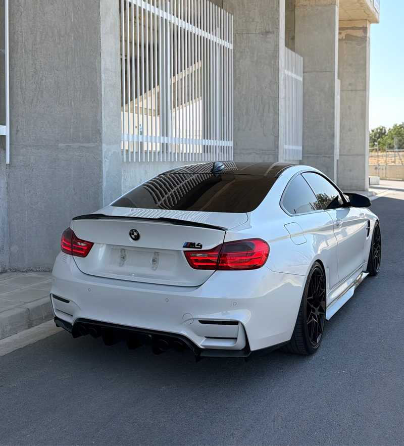 2014 BMW M4 3,0L 2014 Cyprus