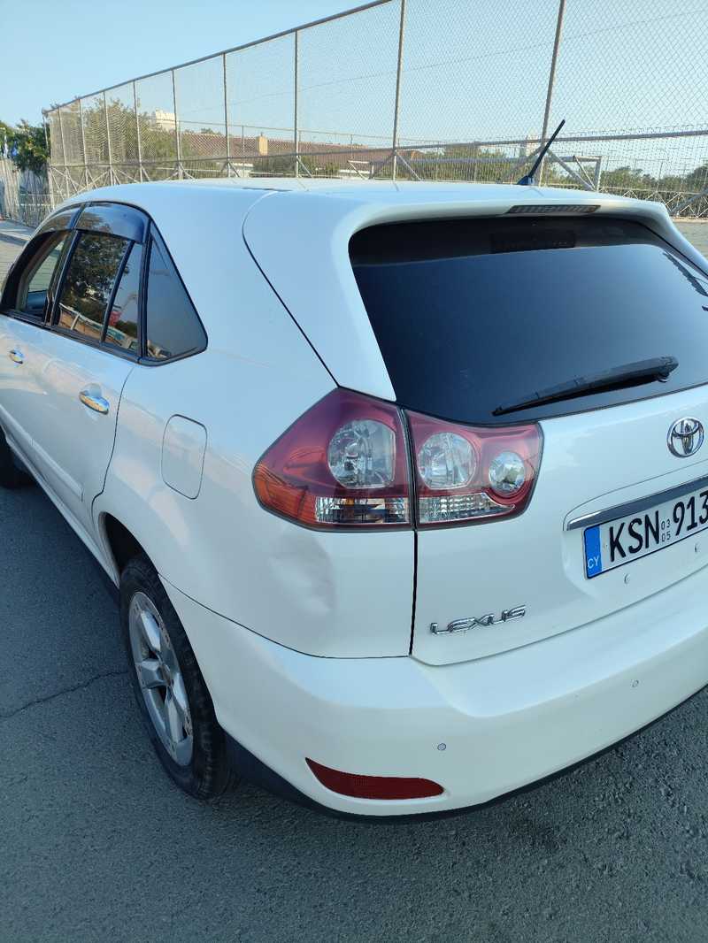 2005 Toyota Harrier 3,0L 2005 Cyprus