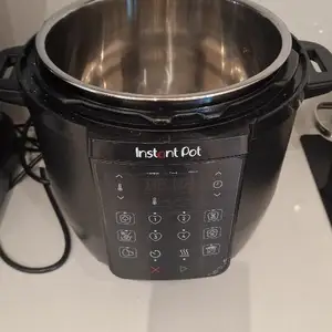 Instant pot barely used twice, Επαρχία Λευκωσίας — Αγλαντζιά