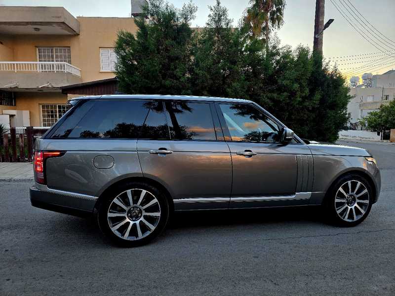 2017 Land Rover Range Rover Vogue 4,4L 2017 Cyprus