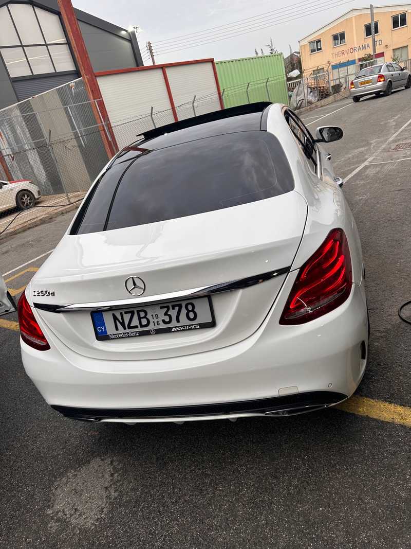 2016 Mercedes-Benz C-Class 2,5L 2016 Cyprus