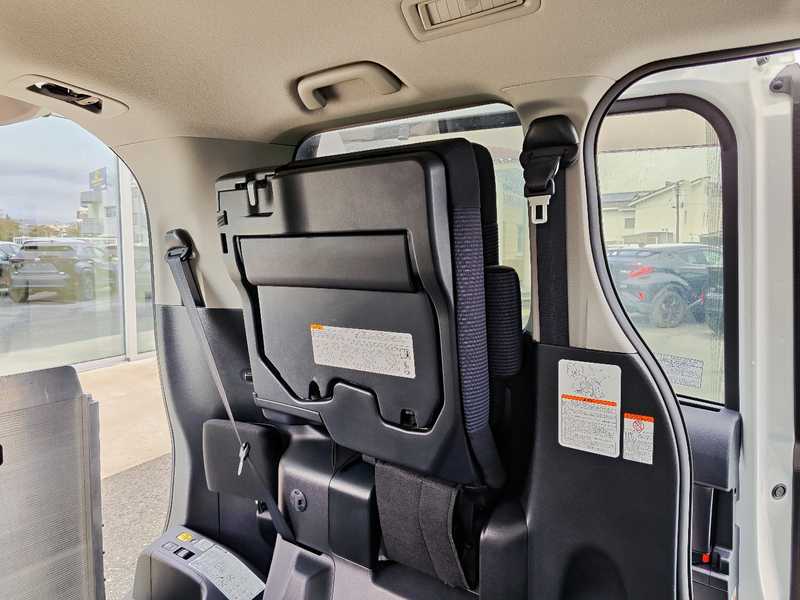 2020 Toyota Noah 2,0L 2020 Cyprus