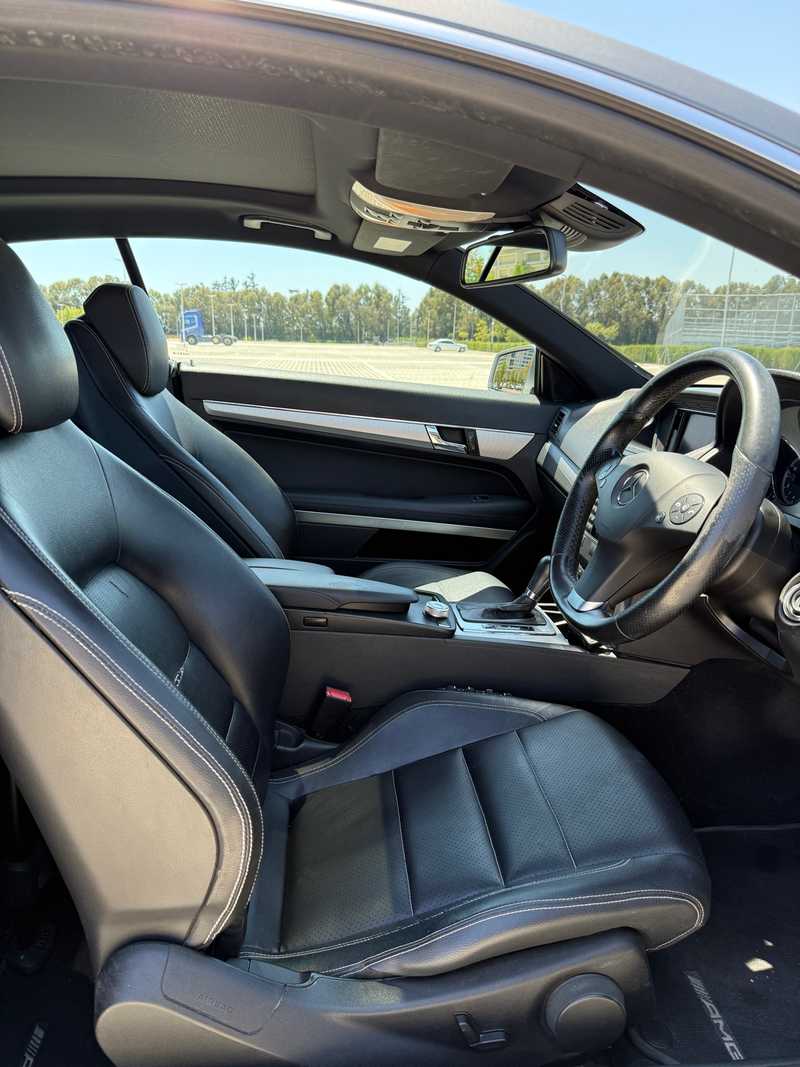 2010 Mercedes-Benz E-Class 2,2L 2010 Cyprus