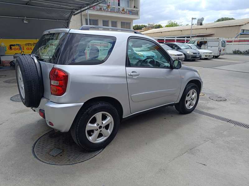 2004 Toyota RAV4 2,0L 2004 Cyprus
