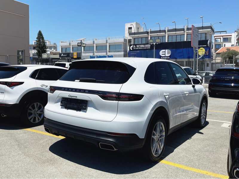 2021 Porsche Cayenne 3,0L 2021 Cyprus