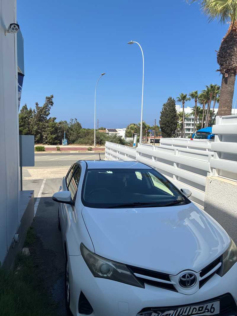 2013 Toyota Auris 1,4L 2013 Cyprus