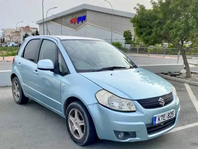 Suzuki SX4