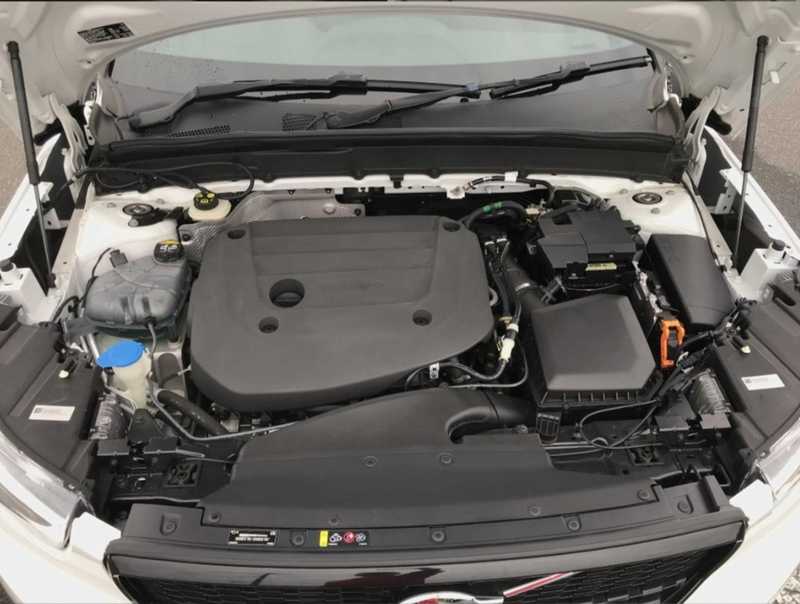 2022 Volvo XC40 2,0L 2022 Cyprus