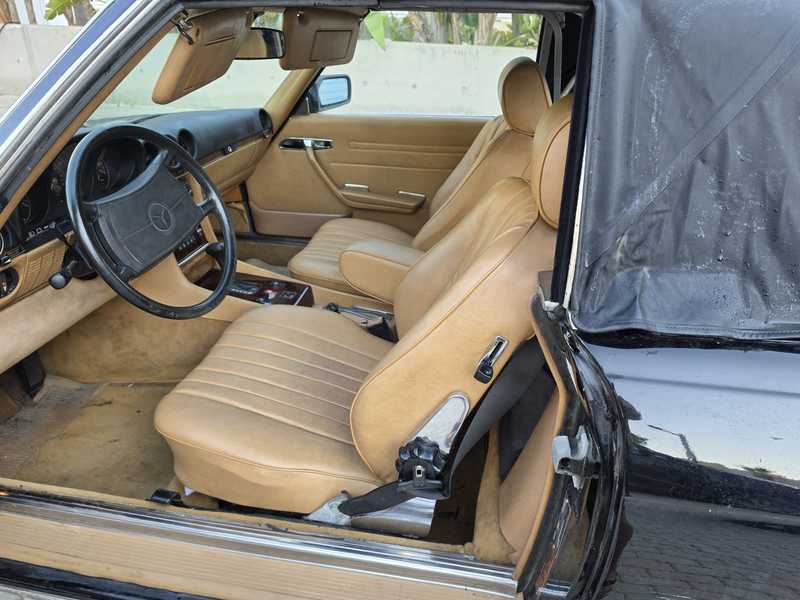 1988 Mercedes-Benz SL-Class 5,6L 1988 Cyprus
