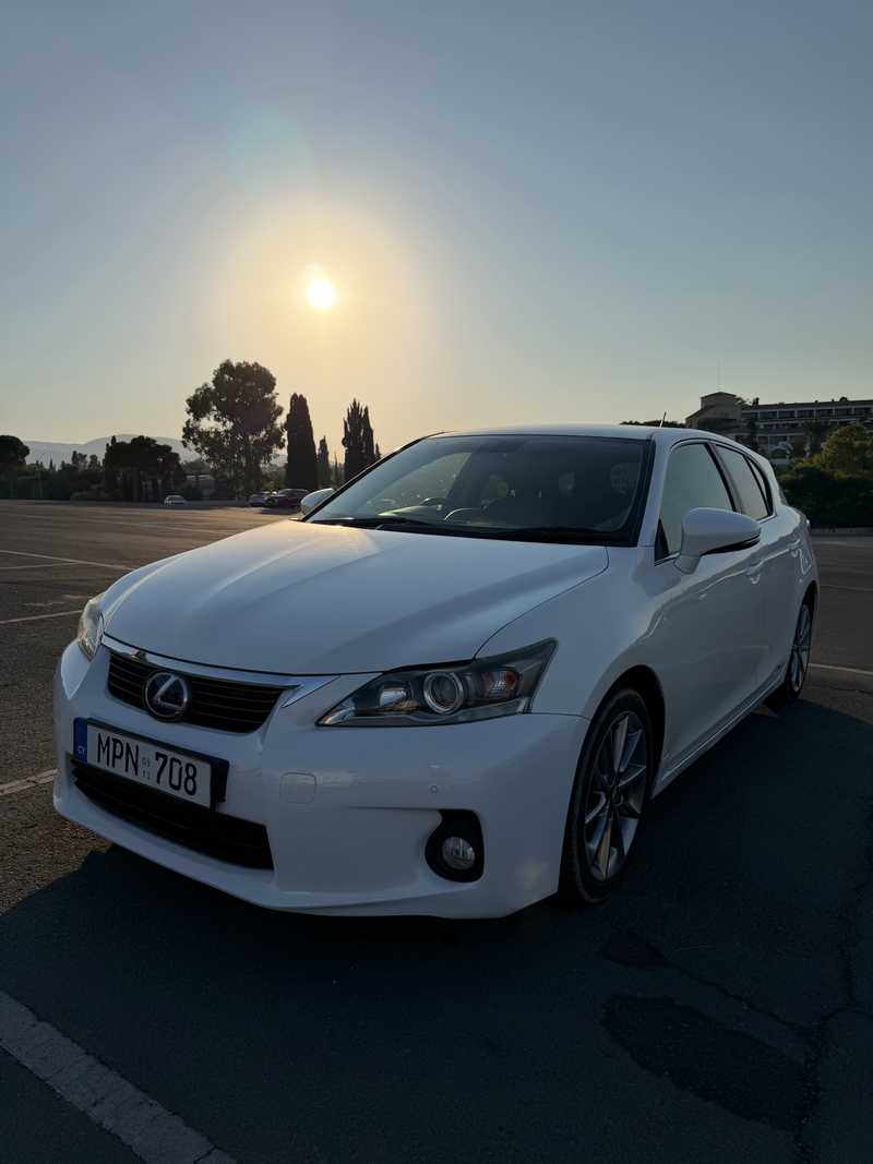 2013 Lexus CT 1,8L 2013 Cyprus