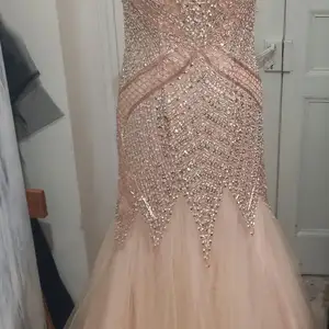 Evening dress, Limassol — Limassol - Agia Zoni