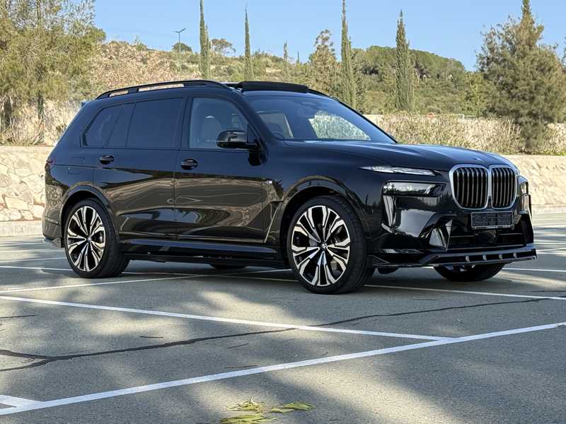 BMW X7 3,0L 2023