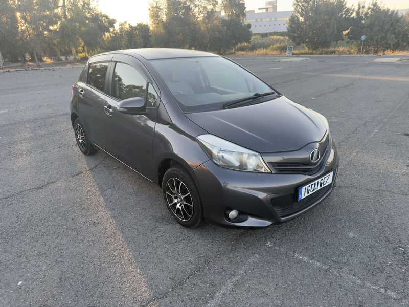2011 Toyota Vitz 1,3L 2011 Cyprus