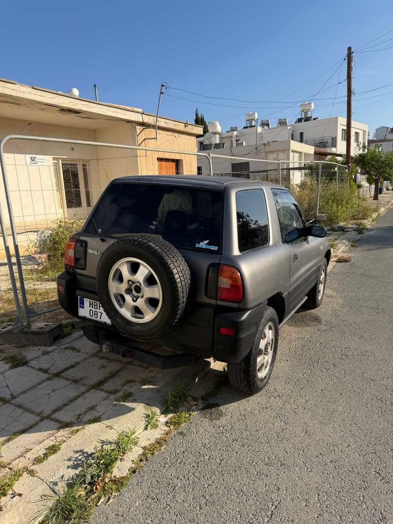 1995 Toyota RAV4 2,0L 1995 Cyprus