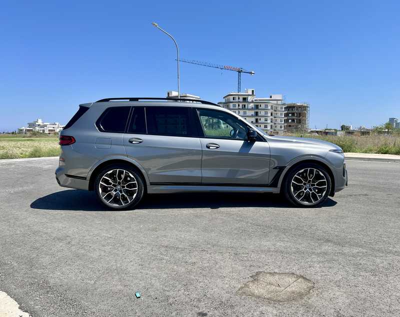 2024 BMW X7 4,4L 2024 Cyprus