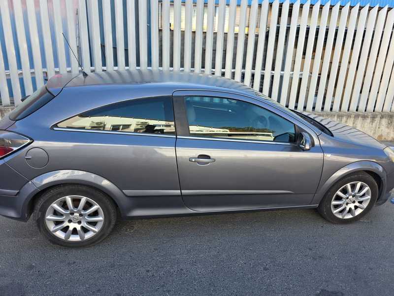 2006 Opel, Vauxhall Astra 1,6L 2006 Cyprus