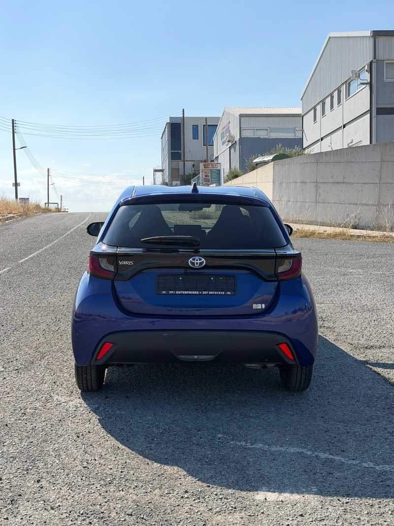 2022 Toyota Yaris 1,5L 2022 Cyprus