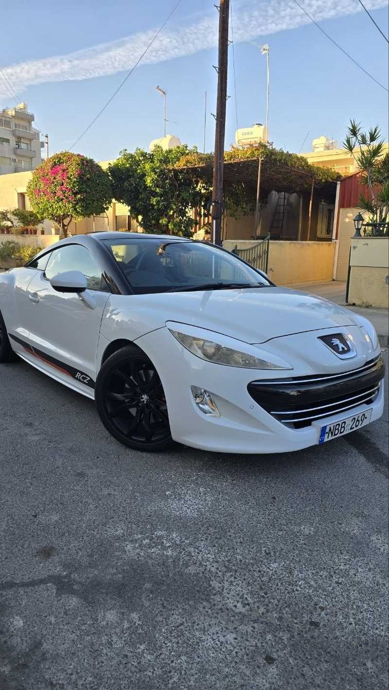 Peugeot RCZ 2,0L 2011