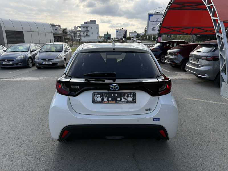 2022 Toyota Yaris 1,5L 2022 Cyprus