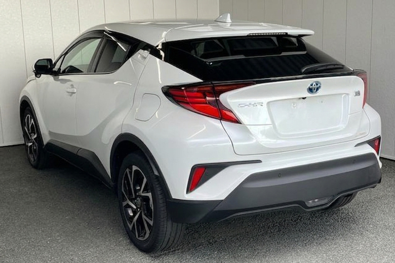 2023 Toyota C-HR 1,8L 2023 Cyprus