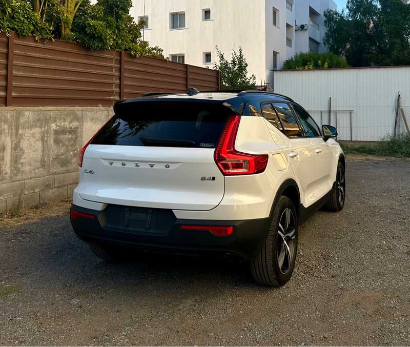 2022 Volvo XC40 2,0L 2022 Cyprus