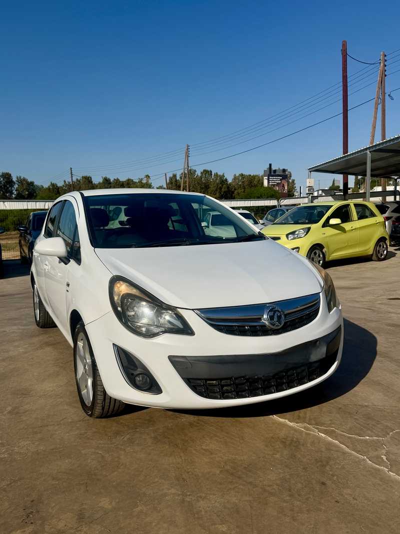 2013 Opel, Vauxhall Corsa 1,2L 2013 Cyprus