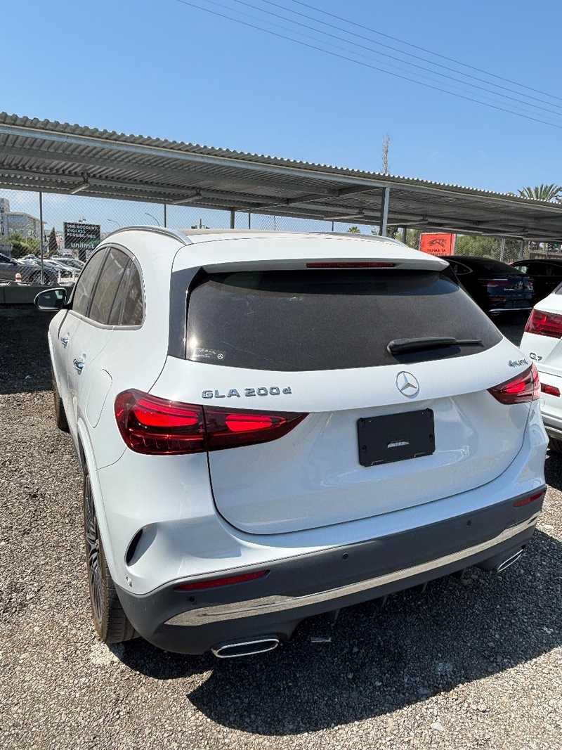 2024 Mercedes-Benz GLA-Class 2,0L 2024 Cyprus