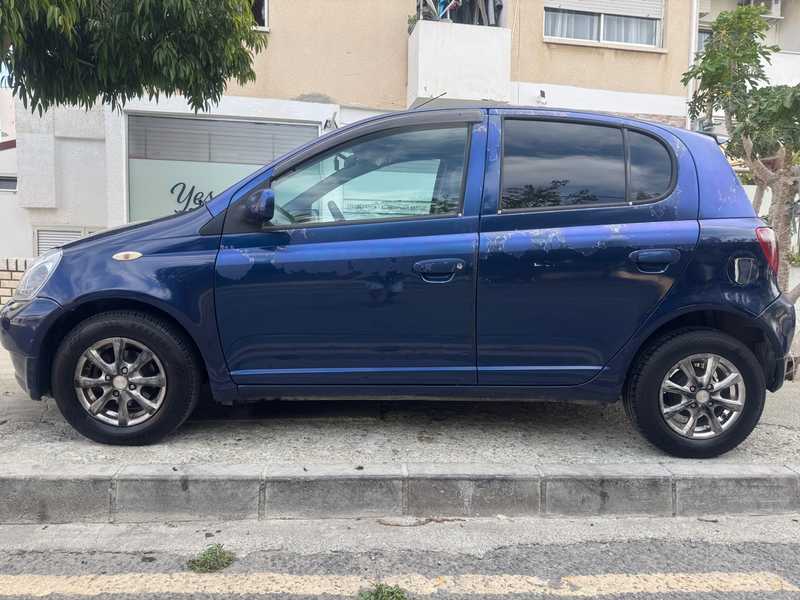 2000 Toyota Vitz 1,0L 2000 Cyprus
