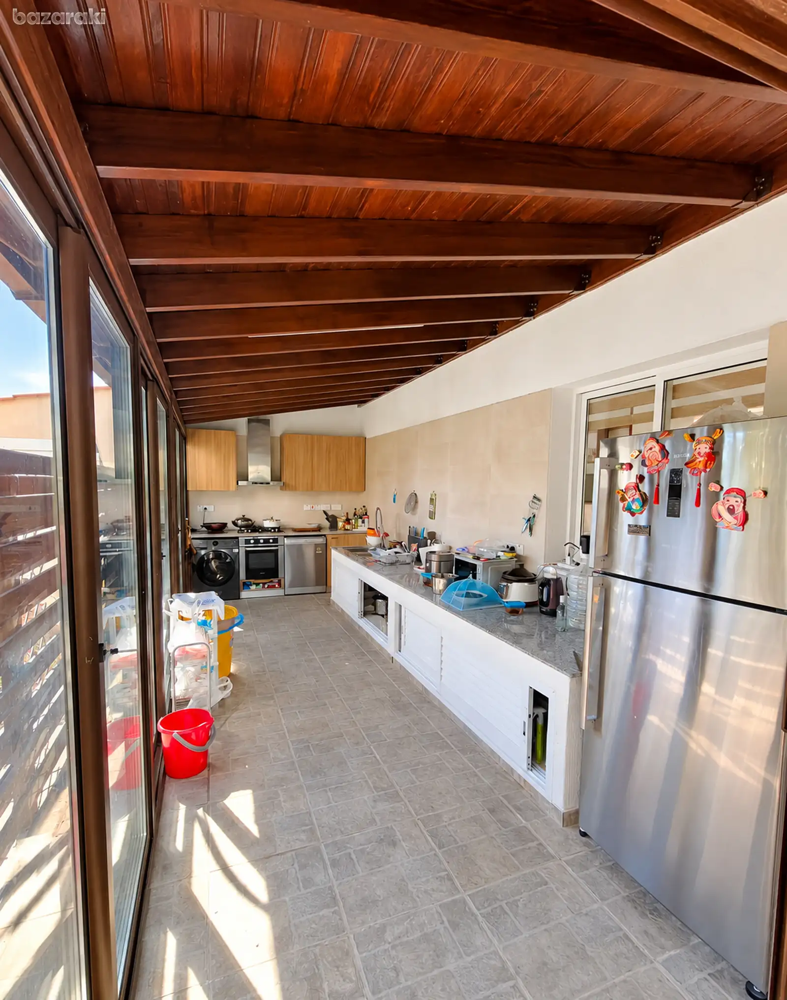 House, 3 bedrooms — 6
