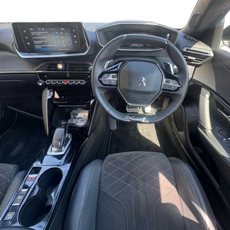 2022 Peugeot 2008 1,2L 2022 Cyprus