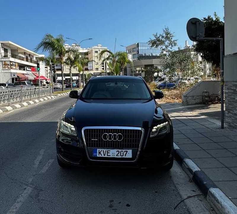 2009 Audi Q5 2,0L 2009 Cyprus