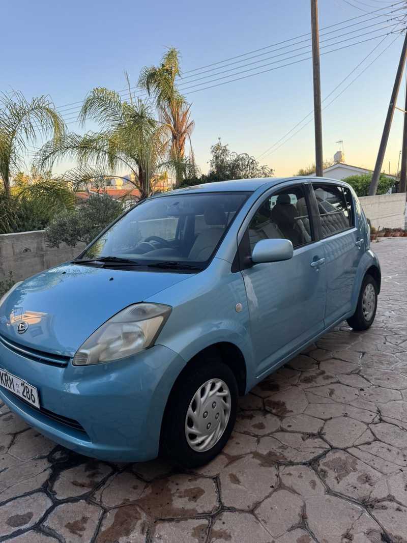 2004 Daihatsu Boon 3,7L 2004 Cyprus