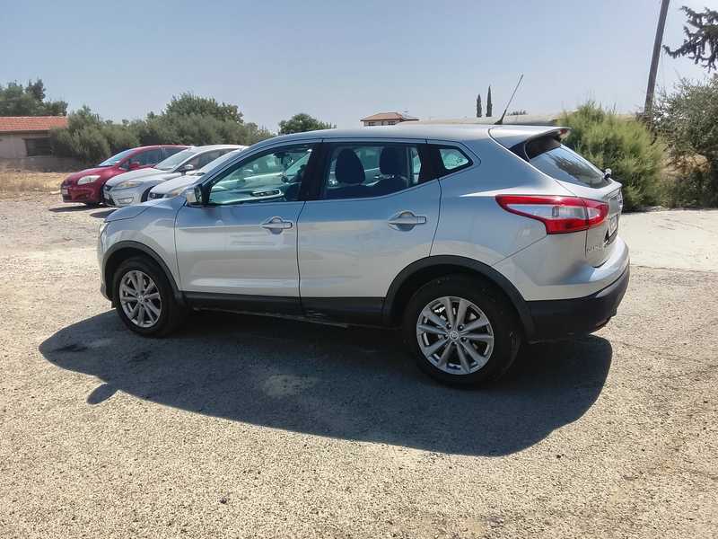 2014 Nissan Qashqai 1,6L 2014 Cyprus
