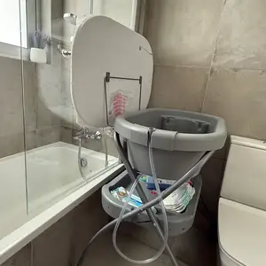 Bathtub with changing mat, Επαρχία Πάφου — Πέγεια