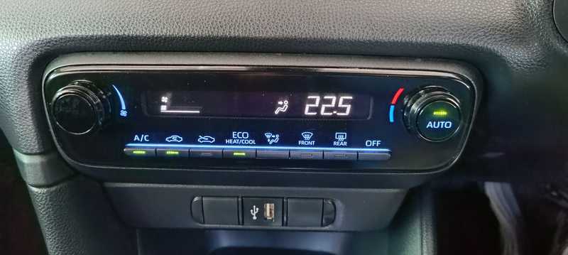 2022 Toyota Yaris 1,5L 2022 Cyprus