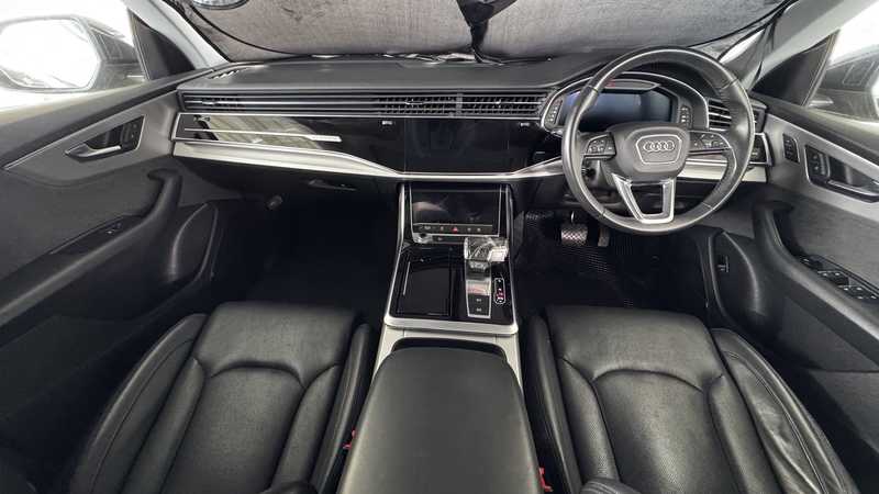 2022 Audi Q8 3,0L 2022 Cyprus