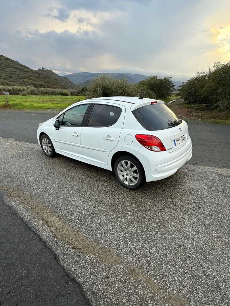 2011 Peugeot 207 1,6L 2011 Cyprus