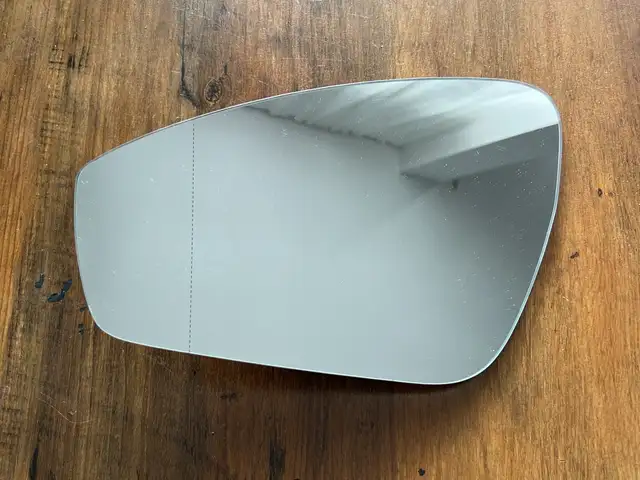 Audi q4 e-tron vw id4 id5 skoda enyaq iv oem mirror glass left heating sp0011491, Επαρχία Λεμεσού — Γερμασόγεια